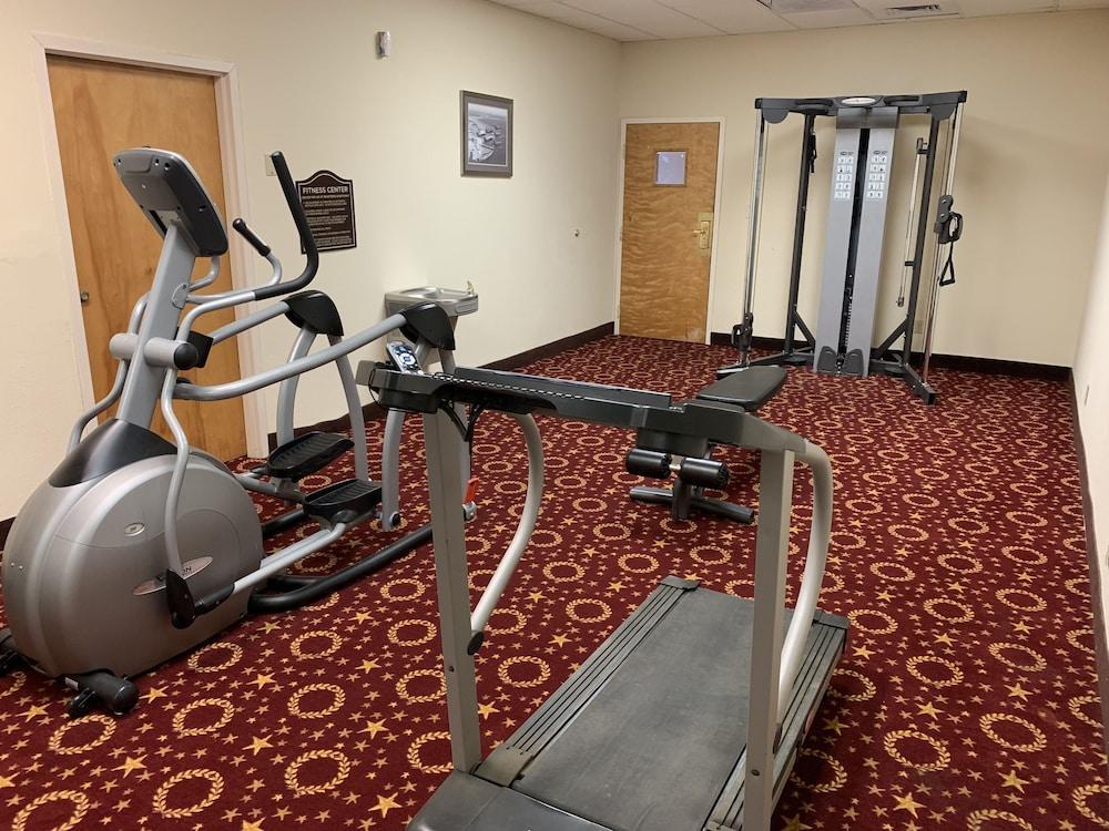 Quality & Pensacola Bayview