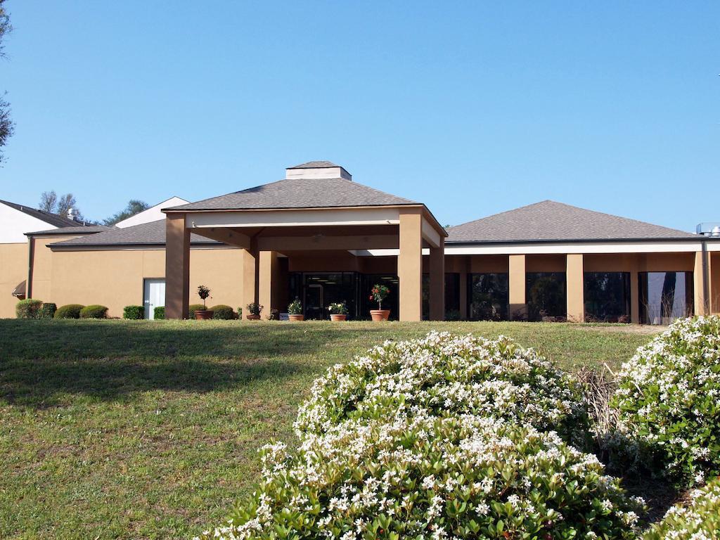 Quality & Pensacola Bayview