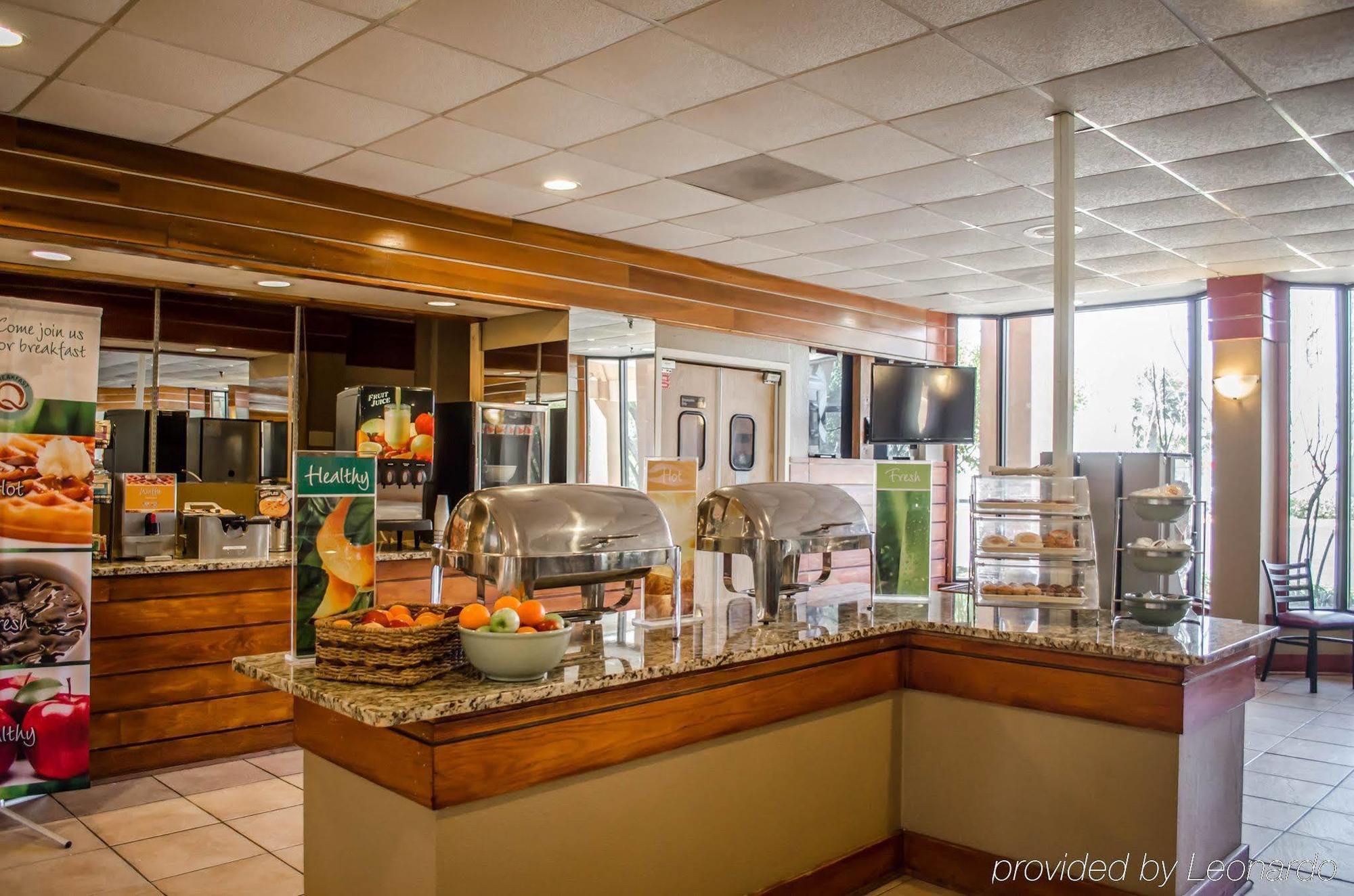 Quality & Pensacola Bayview Hotel Ferry Pass